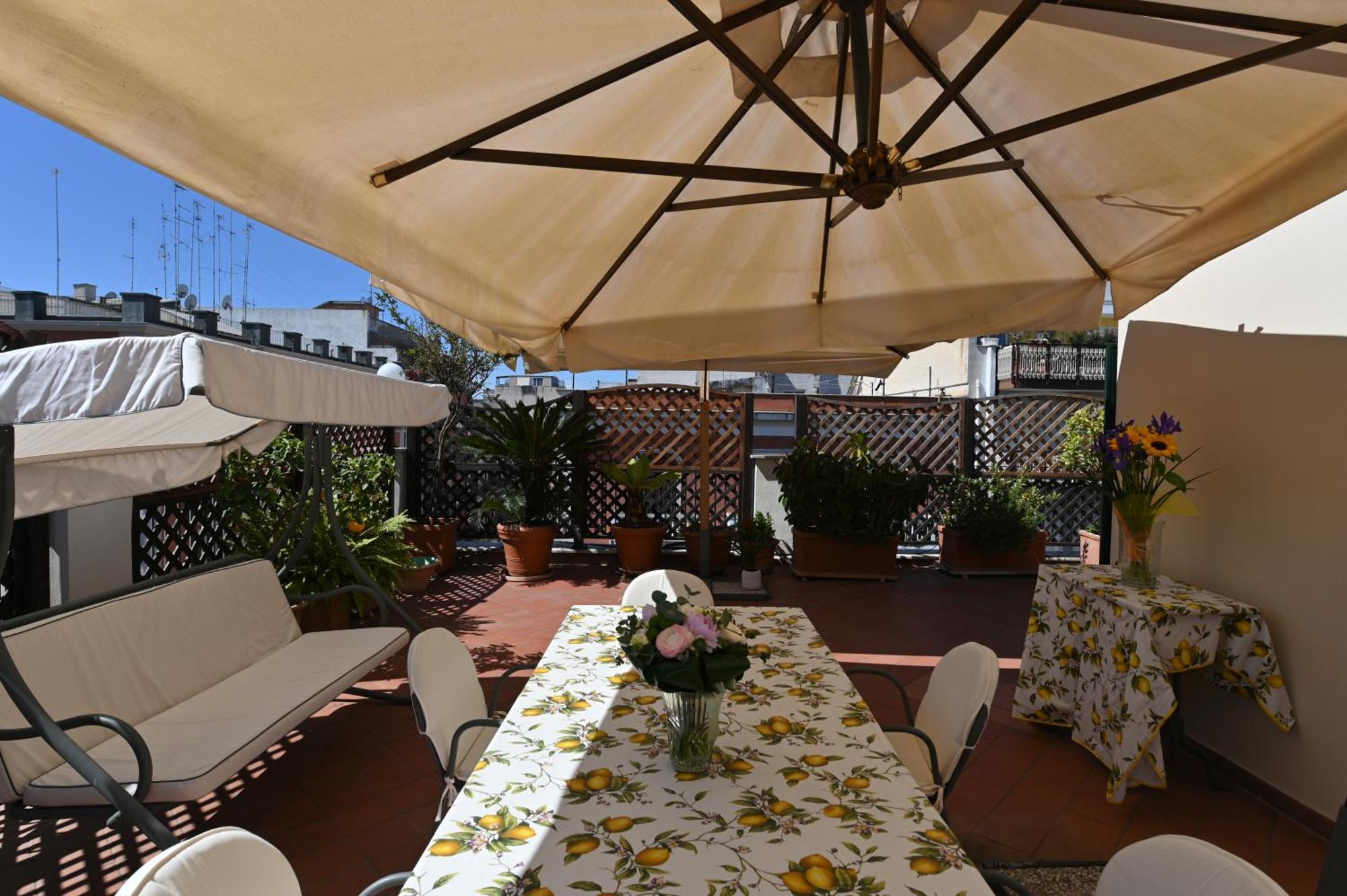 Terrazza128 Apartment Бари Екстериор снимка