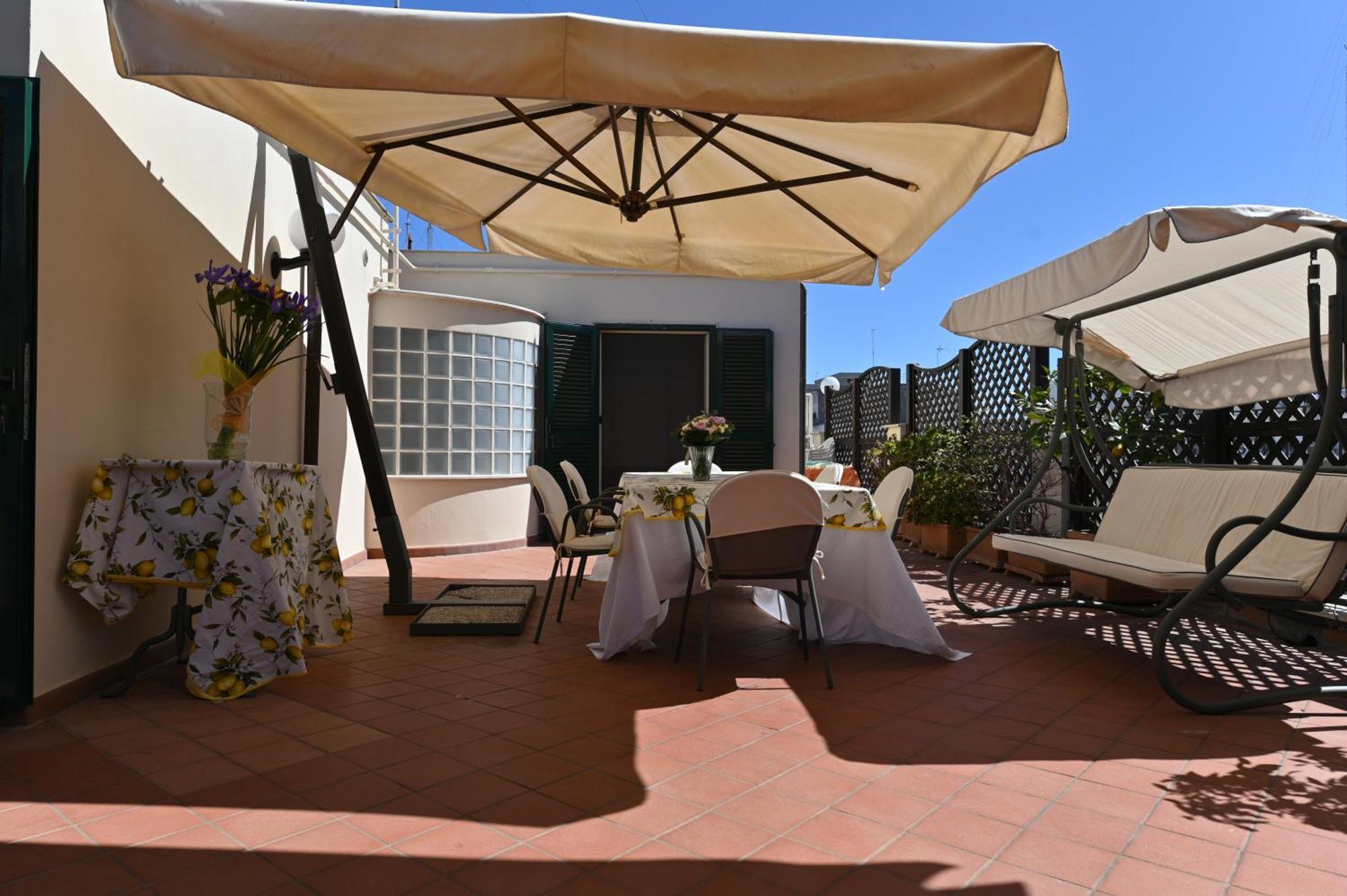Terrazza128 Apartment Бари Екстериор снимка